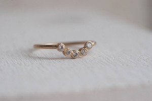 Diamond Curve Band